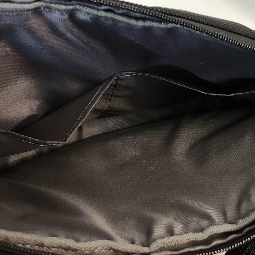 Samsonite nwot padded